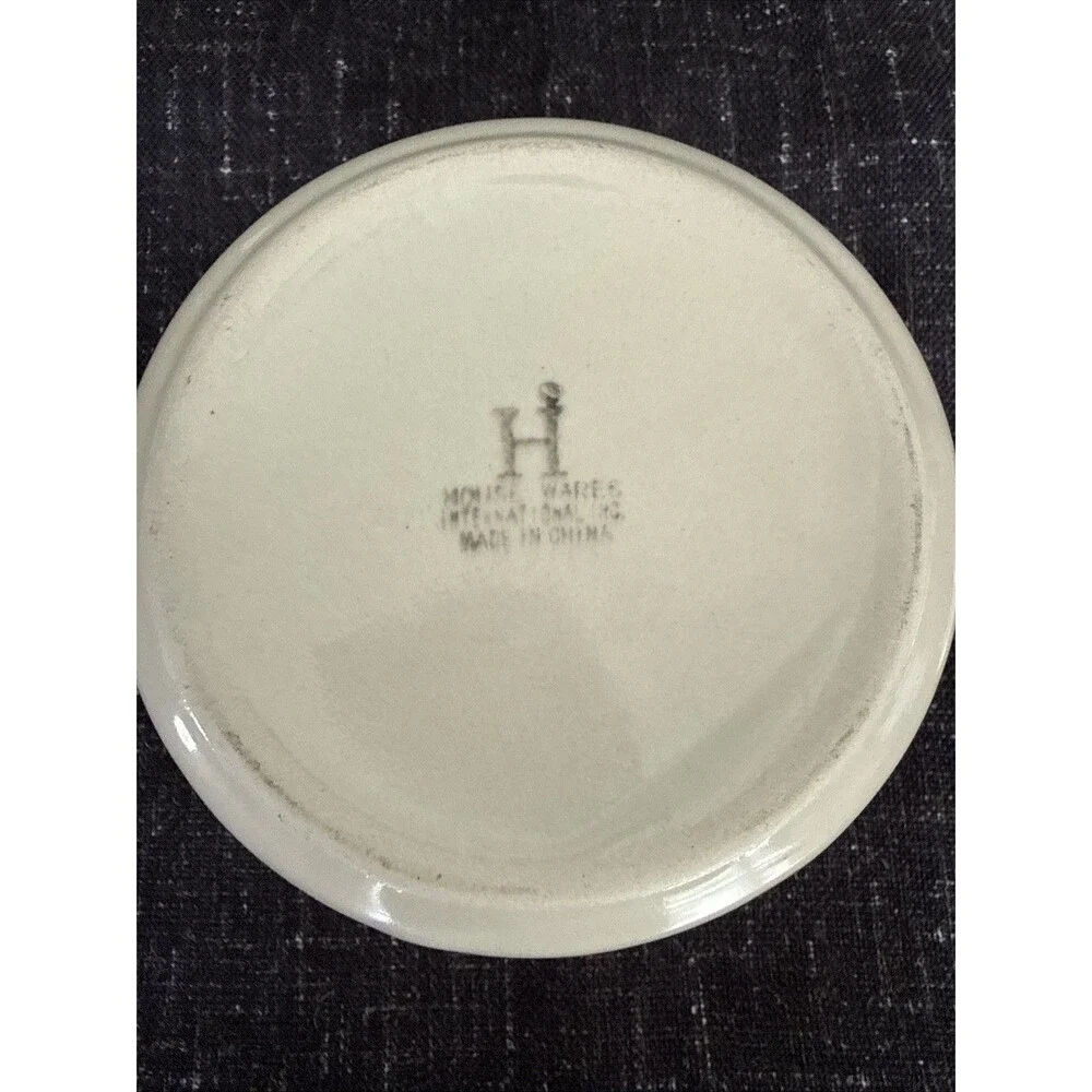 Housewares International Colorful Soufflé Bowl With Vented Lid 6.25” Ceramic